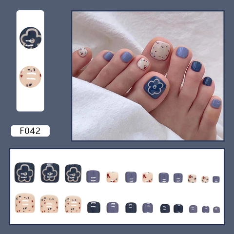 Kurze Blaue Zehennägel Zum Aufkleben Britisches Blumen Terrazzo Muster Vollabdeckung Künstliche Fußnägel Kunststoff Elegant