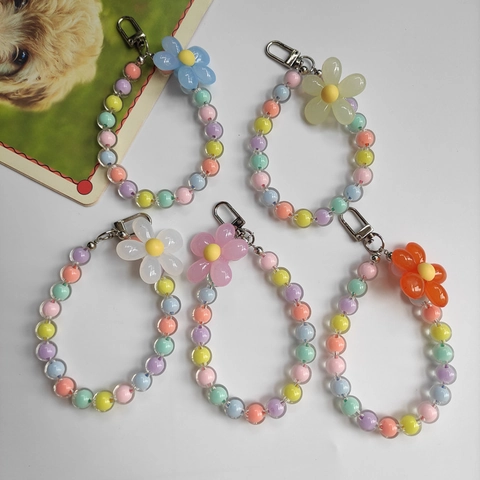Pastoral Style Flower Beaded Phone Chain Candy Color Acrylic Bead Bag Charm Keychain For Women Cute Floral Pendant