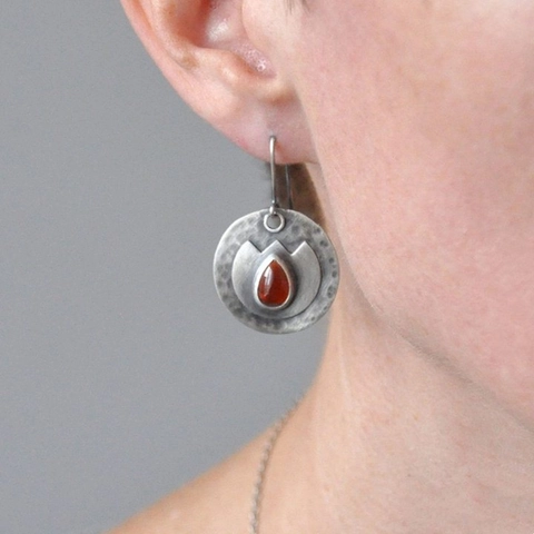 Vintage Drop Earrings Hammered Metal Water Drop Gemstone Plant Pattern Ethnic Bohemian Style Jewelry For Women