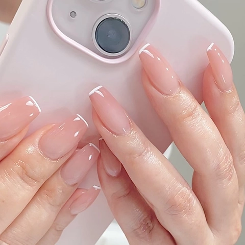 Uñas Postizas A Presión Con Punta Francesa Borde Blanco Nude Rosa Bailarina Forma Ataúd Brillante Artificial