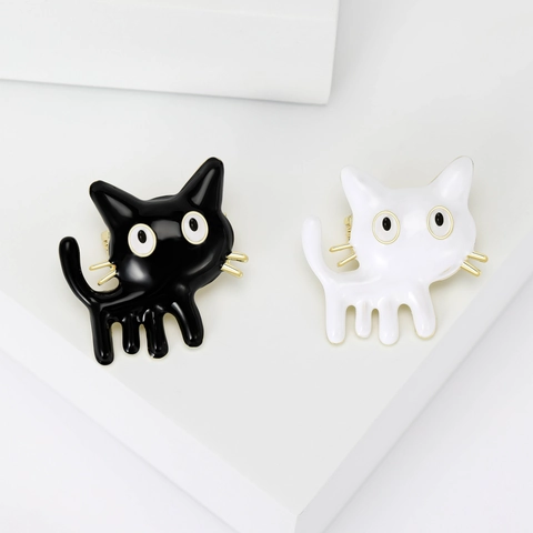 Cartoon Cat Brooch Alloy Enamel Animal Pin Cute Fashionable Clothing Accessory For Women Girls Ins Style Gift Jewelry