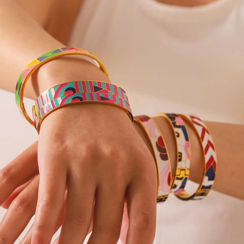 Stainless Steel Colorful Enamel Bangle 18K Gold Plated Geometric Stripes Bracelet Retro Fashion Jewelry For Women