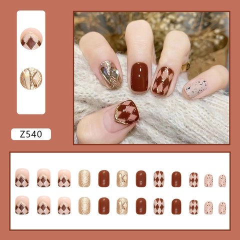 Unghie Finte Press On Marrone Caffè Quadri Motivo A Rombi Glitter Strass Stile Dolce Cool Vintage Per Donne