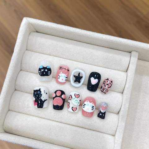Uñas Postizas Hechas a Mano Con Diseño 3D Gato Lindo Corazón Estrella Rosa Negro Resina Uñas Postizas Estilo Dulce Niña Decoración Manicura Diaria Fiesta