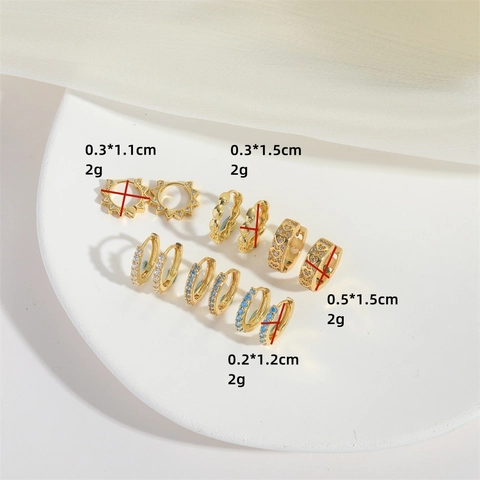 Orecchini a Cerchio Huggie in Rame e Zirconia Per Donna Stile Coreano Placcato Oro Cuore Ingranaggio Orecchini Geometrici Gioielli