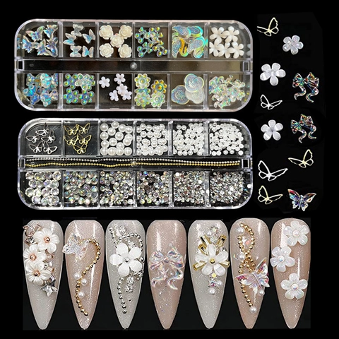 Ciondoli Decorazione Unghie Farfalla Aurora Fiore Orso Acrilico Resina Metallo Strass Perla Artificial Manicure Accessori DIY