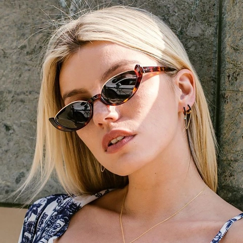 Kattenoog Zonnebril Halve Rand Retro Klein Frame UV400 Vintage Modieuze Bril Voor Dames