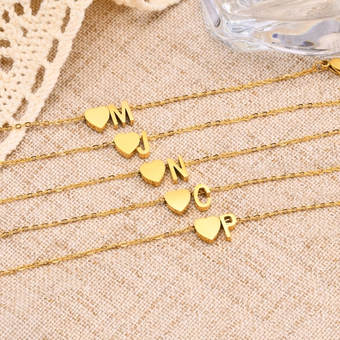 Pulsera De Letra Inicial Del Alfabeto Con Dije De Corazón De Acero Inoxidable Dorado Joyería Minimalista