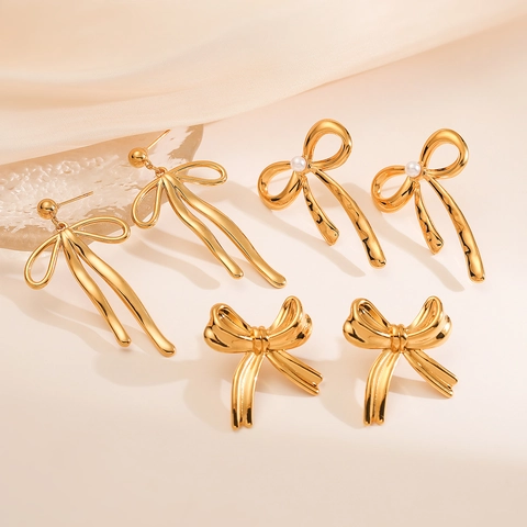 Orecchini A Lobo Con Fiocco Placcati Oro 18K Acciaio Inossidabile Con Perla Artificial Sintetica Gioielli Di Moda Per Donna