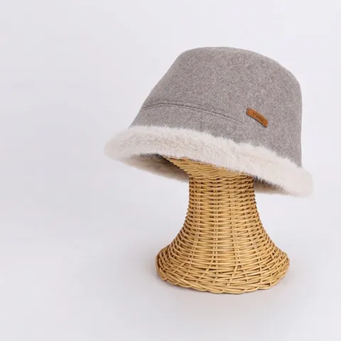 Chapeau Bob D'Hiver Pour Femmes Avec Bordure En Fausse Fourrure Bonnet En Peluche Style Mongol Chaud Et Coupe-Vent