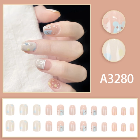 Short Square Plastic Press On Nails Cute Cartoon Bear Hand Painted Summer Fresh Style Graffiti Macaron Color Nails