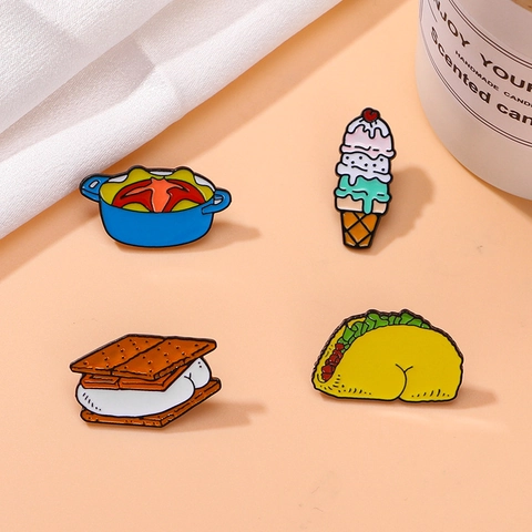 Spilla Smaltata Cibo Divertente Lega Taco Gelato Smores Design Carino Distintivo Cartone Animato Per Zaino Giacca Decorazione