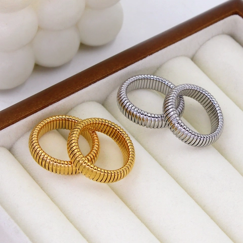 Minimalist Stainless Steel Tubogas Spiral Thread Ring For Women Retro French Style Gold Silver Plated Geometric Finger Ring Jewelry