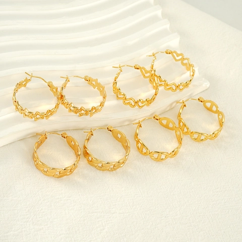 Pendientes De Aro De Acero Inoxidable Chapado En Oro De 18K Corazón Estrella Hueco Joyería De Moda Para Mujeres
