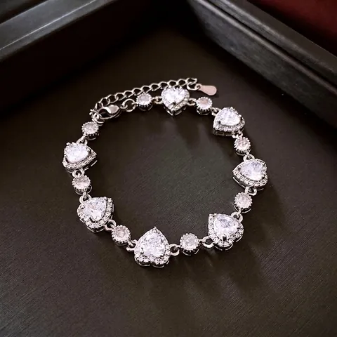 Hartvormige Zirkon Armband Koper Luxe Zoete Verstelbare Handketting Vrouwen Elegante Sieraden Accessoire