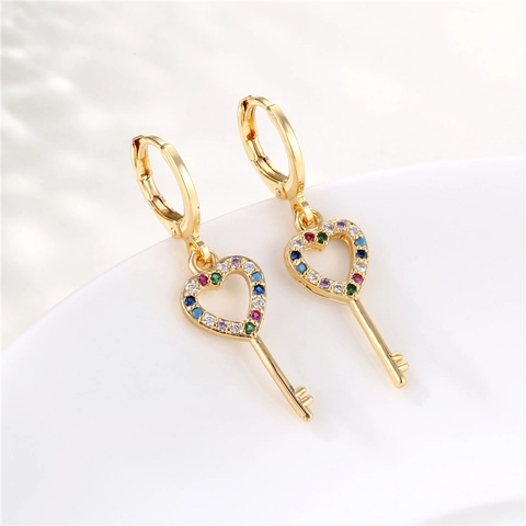Boucles D Oreilles Pendantes Cœur Clé Zircon Coloré Incrusté Cuivre Plaqué Or Bijoux Romantiques Pour Femmes