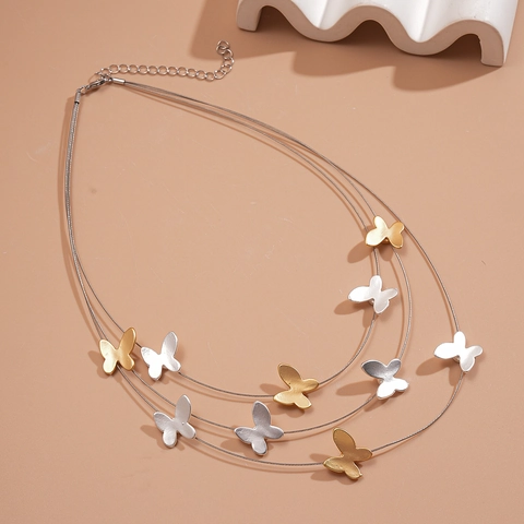 Collier Pendentif Papillon Triple Couche Or Argent Bicolore Alliage Cuivre Finition Mate Élégant Choker Bijoux Femmes