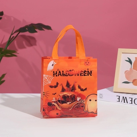 Sacs Cadeaux Halloween Tissu Non Tissé Imprimé Motif Citrouille Fantôme Sacs Portables Pour Bonbons Articles De Fête Réutilisables