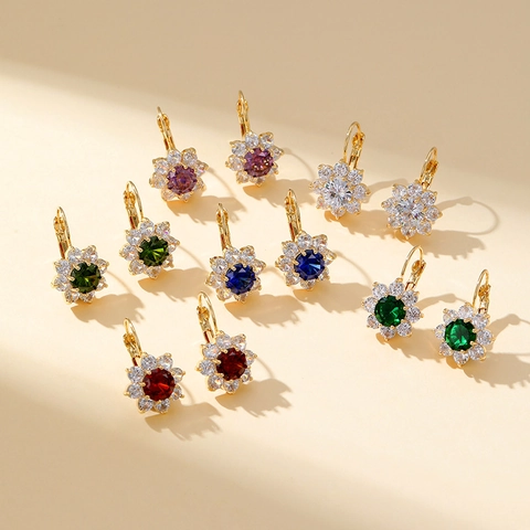 Pendientes de Botón de Cobre con Forma de Flor y Copo de Nieve Brillantes con Strass Incrustados Color Oro Joyas para Mujer Accesorios Elegantes