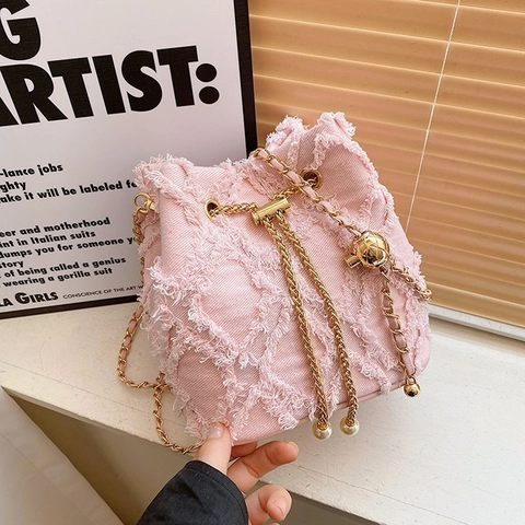 Women Denim Bucket Bag Frayed Rhombic Pattern Drawstring Handbag With Gold Chain Strap And Artificial Pearl Decor Crossbody Purse