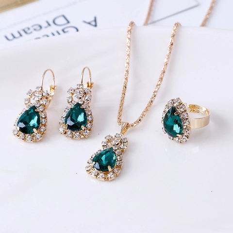 Luxe Waterdruppel Strass Sieradenset Legering Ketting Oorbellen Ring Driedelig Bruidsbruiloft Feest Sieraden Voor Vrouwen