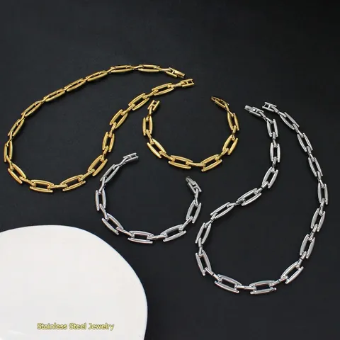 Collana e Bracciale a Catena Minimalista in Acciaio al Titanio per Donna Gioielli di Lusso Lucidati a Specchio Galvanizzati