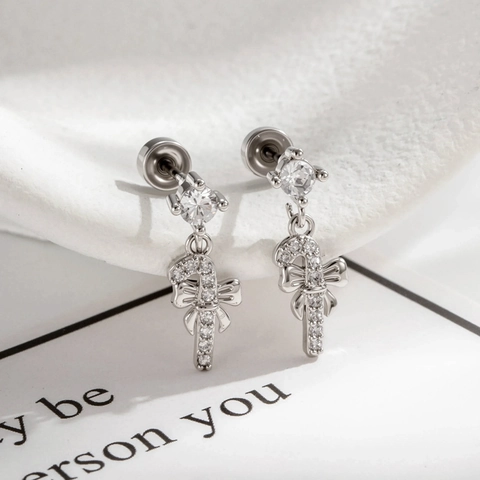 Oorkraakbeen Stud Piercing Strik Suikerstok Titanium Stalen Post Zirkonia Koperen Hanger Helix Sieraden Zilverkleur
