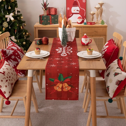 Christmas Table Runner Plaid Digital Print Merry Christmas Wreath Holiday Dining Room Party Decor Polyester Fabric