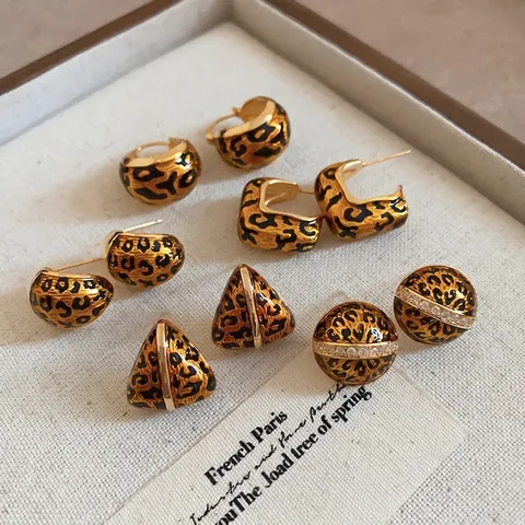 Orecchini Geometrici Vintage Stampa Leopardata Lega Con Perno In Argento Placcato Oro Moda Retrò Per Donne