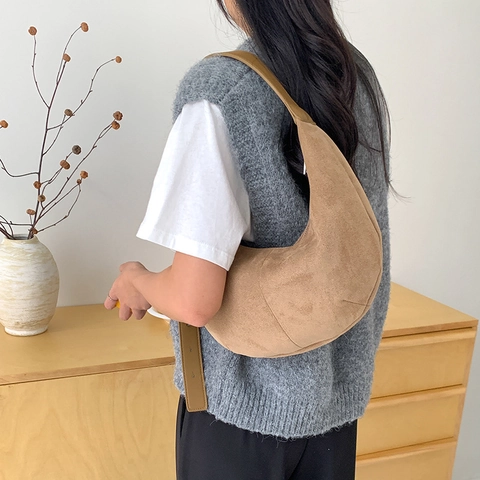 Crescent Underarm Bag Women Suede Matte Minimalist Shoulder Handbag Adjustable Strap Solid Color Commuter Hobo Bag