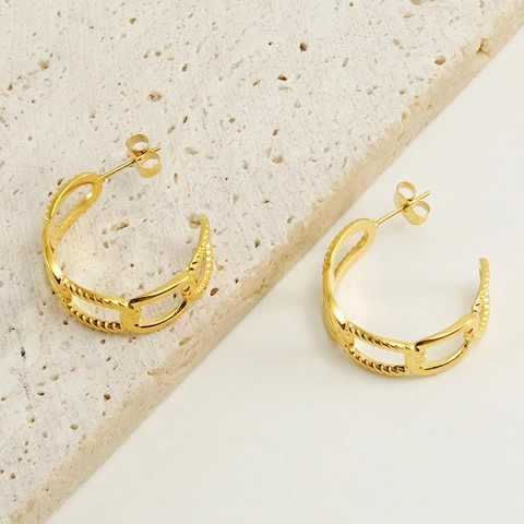 Vintage Geometric Interlocking Chain Hoop Earrings Stainless Steel 18K Gold Plated Twist Rope Design For Women