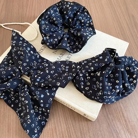 Übergroße Florale Haaraccessoires Stoff Scrunchie Und Schleifen Haarklammer Dunkelblau Französischer Süßer Stil Für Damen Mädchen