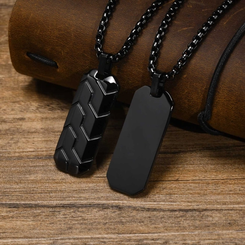 Herren Halskette Edelstahl Geometrischer Reifenmuster Rechteckiger Anhänger Hip Hop Schmuck Für Männer Trendiges Accessoire