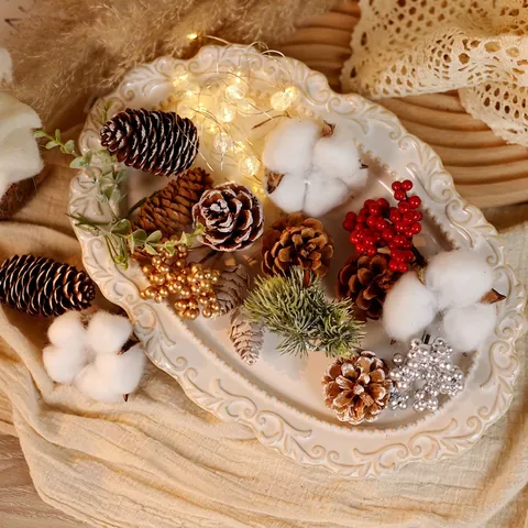 Natuurlijke Dennenappels Katoenbloemen Rode Bessen Kerstversiering Accessoires Voor Wintervakantie Huisdecoratie Rustiek