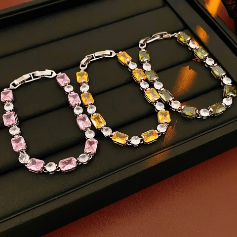 Luxury Geometric Square Zircon Bracelet Copper Retro Fashion Wristband Jewelry Sparkly Accessory For Women