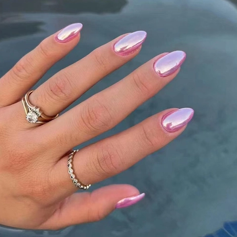 Short Oval Press On Nails Chrome Aurora Pink Glossy Manicure For Women Fashion Style