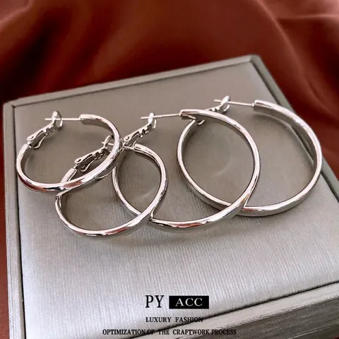 Pendientes De Aro Aleación Pulido Geométrico Redondo Estilo Minimalista Accesorio Joyería Para Mujer Con Poste De Plata