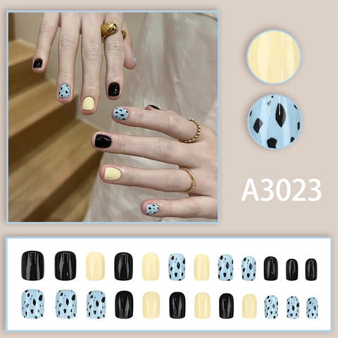 Press On Nails Short Square Glossy Finish Cow Print Pattern Minimalist Ins Style Elegant Manicure Fake Nails For Women