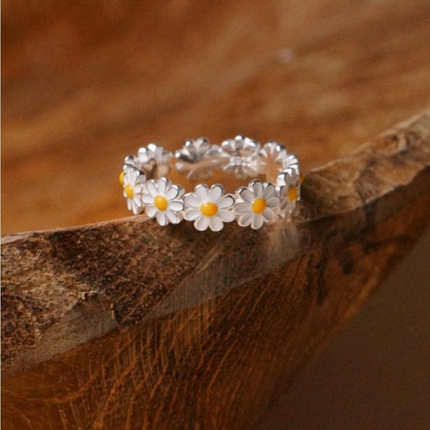 925 Sterling Silver Daisy Flower Ring With White Yellow Enamel Fresh Sweet Style Adjustable Jewelry For Women Finger Ring
