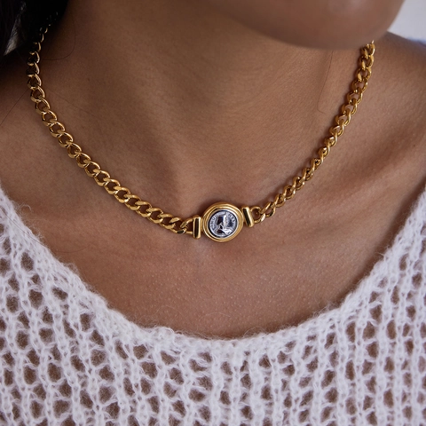 Collar con Colgante de Moneda Amor Fati de Acero Inoxidable Vintage Bicolor Relieve de Retrato Eslabón Cubano Joyería Moda Mujer