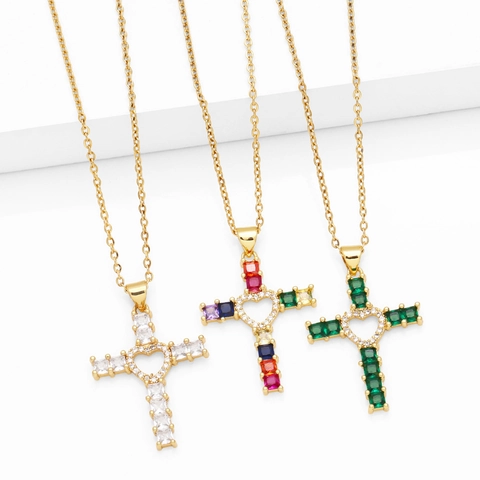 Collana con Pendente a Croce e Cuore in Rame e Zirconia Moda per Donna Stile Hip Hop Catena a Clavicola Placcata in Oro