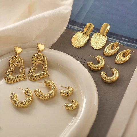 18K Gold Plated Heart Earrings Vintage Hammered Textured Geometric Copper Stud Earrings For Women French Minimalist Jewelry