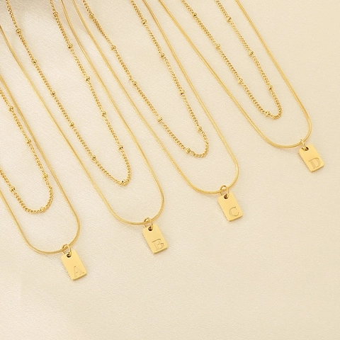 Collar De Doble Capa De Acero Inoxidable Chapado En Oro 18K Con Colgante De Letra Inicial Joyería Minimalista Para Mujer