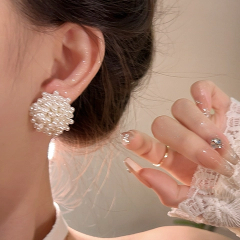 Orecchini A Lobo Con Grappolo Di Künstliche Perle Sintetiche E Perno In Argento Retro Francese Fiore Sfera Vintage Elegante Gioielli Donna