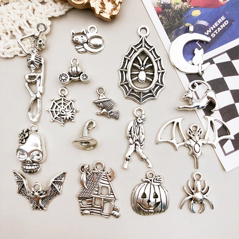 Halloween Bedels Hangers Legering Antiek Zilver Schedel Spin Pompoen Voor DIY Sieraden Maken Ketting Sleutelhanger Gotiek