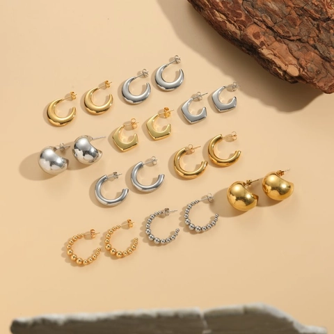 Orecchini A Cerchio Geometrici A C Acciaio Inossidabile Placcato Oro 14K Minimalista Gioielli Di Moda Per Donne Lucidato