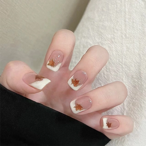 Press On Nails French Style White Tip Maple Leaf Gold Glitter Short Square False Nail Patches For Women DIY Manicure