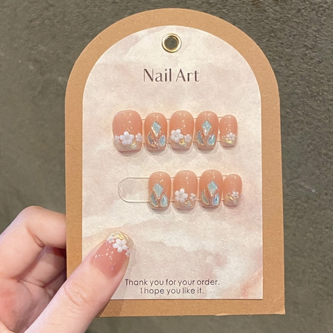 Handgemaakte Press On Nagels 3D Bloem Schelp Pailletten Goudfolie Glanzende Doodskist Kunstnagels Voor Vrouwen Nude Roze Elegant