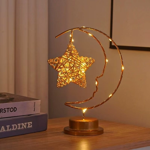 LED Moon Star Night Light Iron Metal Decorative Lamp Battery Operated Warm White For Christmas Bedroom Home Decor