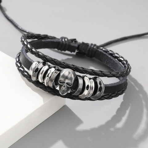 Bracelet Tête De Mort Punk Vintage Cuir Tressé Multicouche Perles Bois Charmes Alliage Ajustable Bijoux Retro Rock Pour Hommes Femmes
